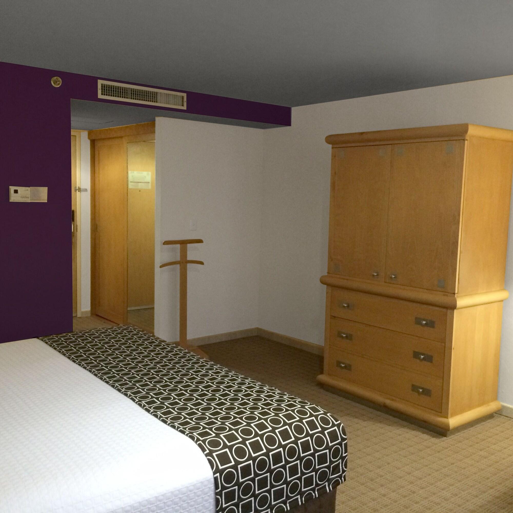 Gamma By Fiesta Americ Xalapa Nubara Exterior photo A bedroom in the 1960s