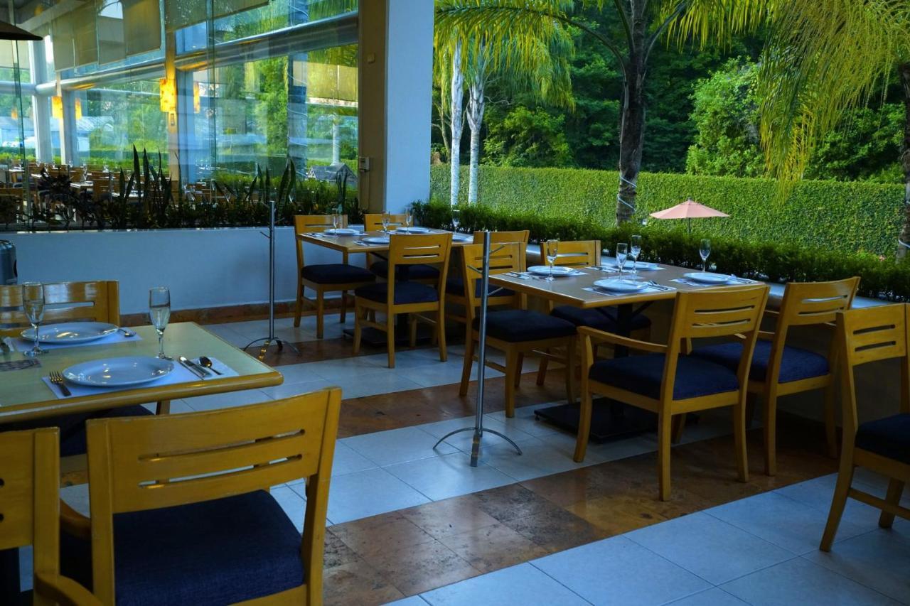 Gamma By Fiesta Americ Xalapa Nubara Exterior photo The restaurant
