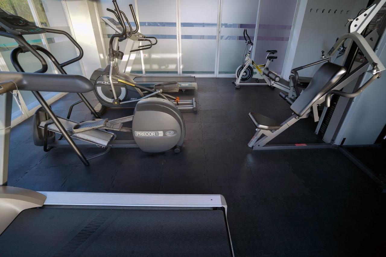 Gamma By Fiesta Americ Xalapa Nubara Exterior photo A gym