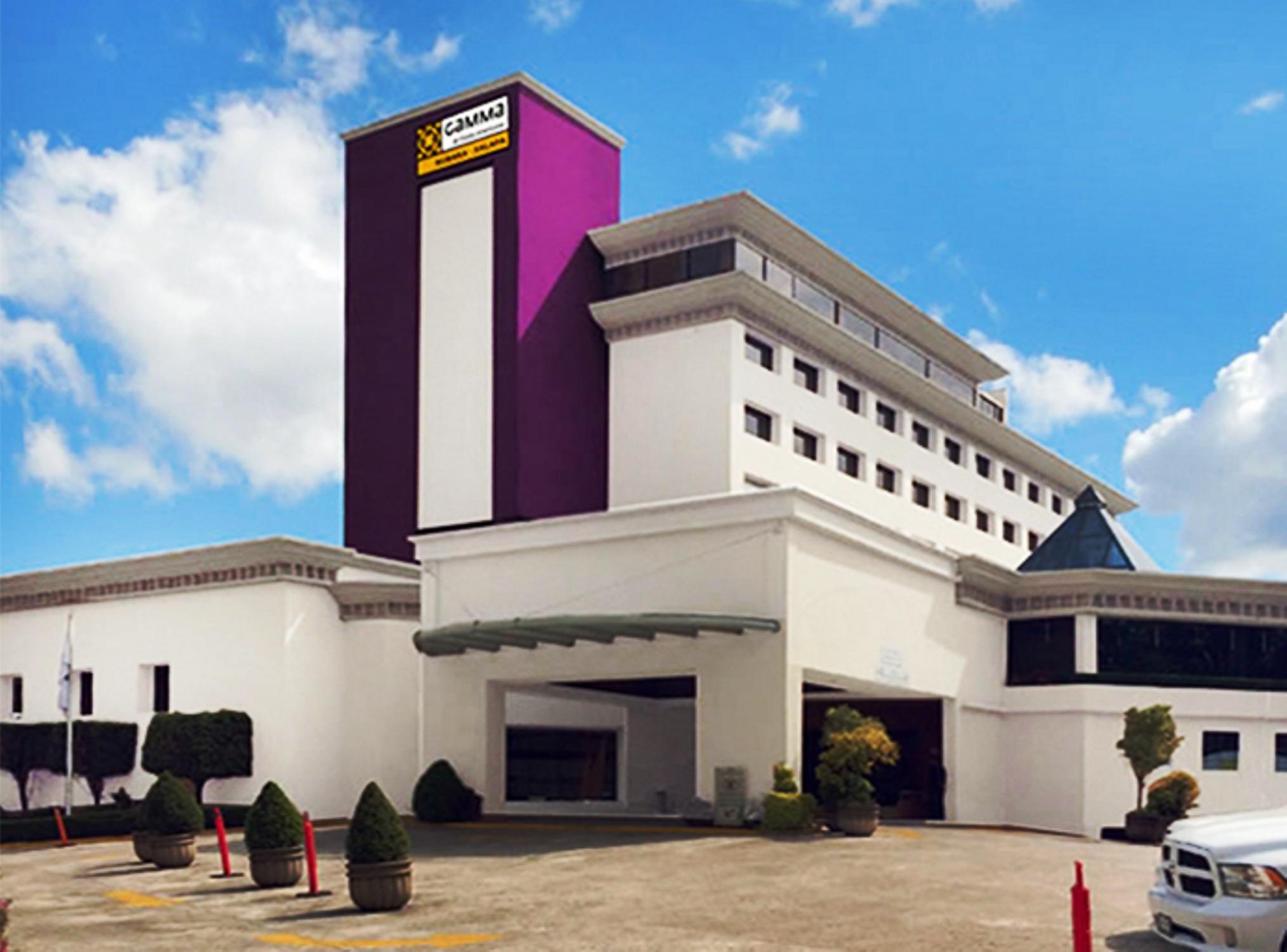 Gamma By Fiesta Americ Xalapa Nubara Exterior photo The hotel's main building